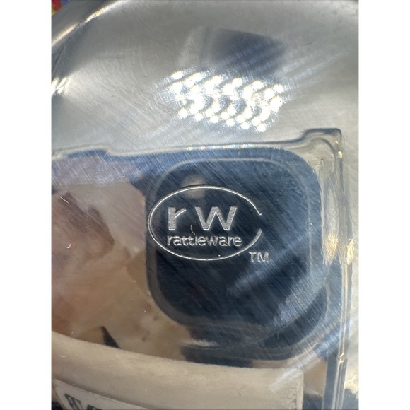 20oz Rattleware Milk Frothing Pitcher - Picture 6 of 6